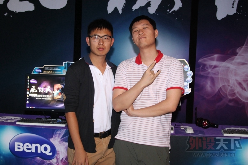 һ���콢��ճ���-BENQ��������.���ֻ�ɽ�����