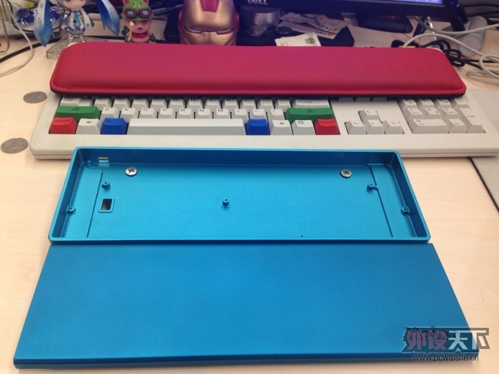 �����ڡ���MKC��ɫ��� 60�ߴ�  ���Ե�