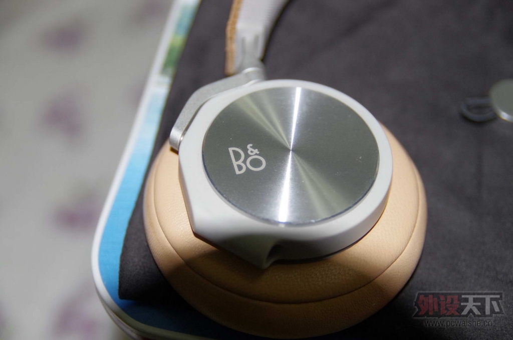 �����졿 ����һ�����е�B&O H6����ɫ����