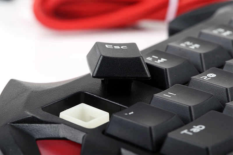 ȫ���׷� ���밵�ὣħ��Ϸ���������������Ϸ�����װ����