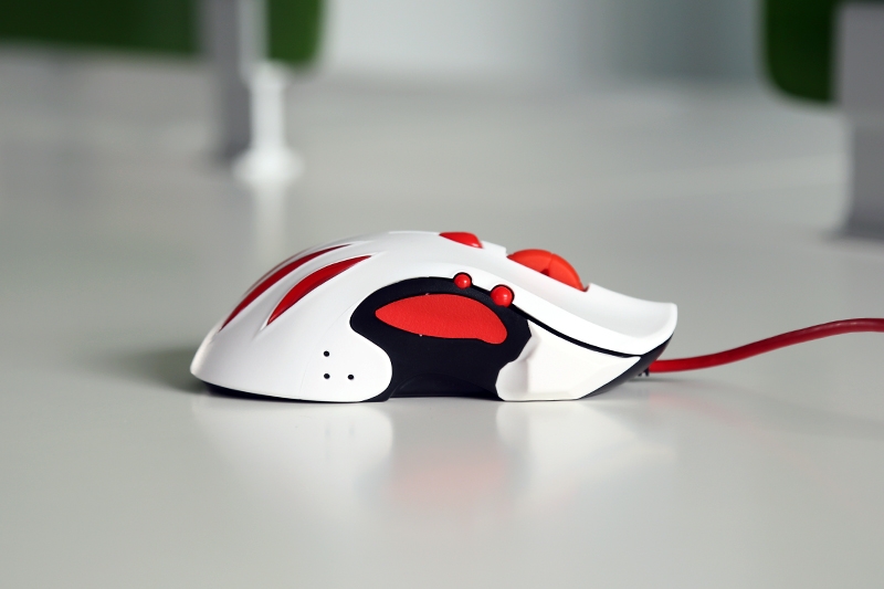 ȫ���׷� ���밵�ὣħ��Ϸ���������������Ϸ�����װ����