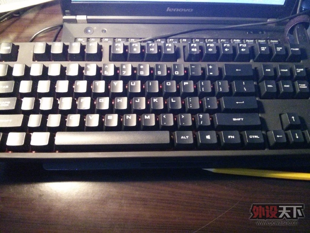 212306u9idseisdgek9idc.jpg
