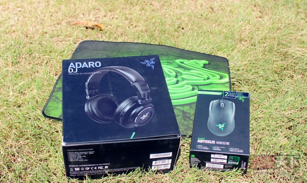 ���������Ĵ�����razerС��װ�ƾ��̲ݵء�17p��