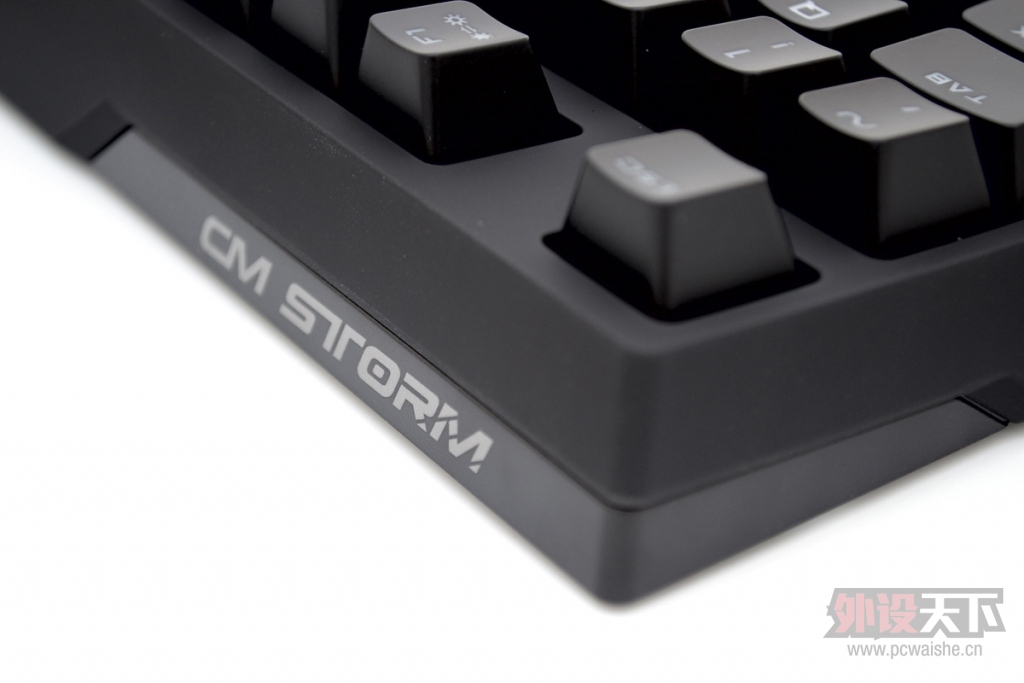 [С��ԭ��] �Ʒ��켫 - CM Storm Rapid-i (��������)�����е����ʹ�ñ���
