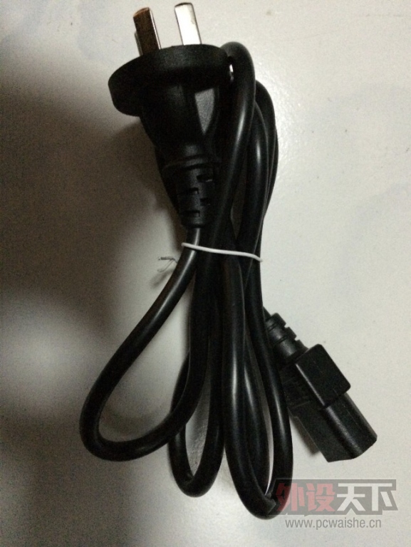 [Ӳ��/��Դ]������������750w��Դ 9����