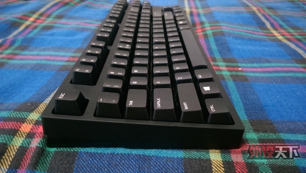 215001ko25w5zexrmlnroy.jpg