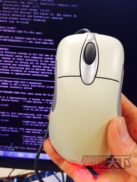 �������˸�IO1.1