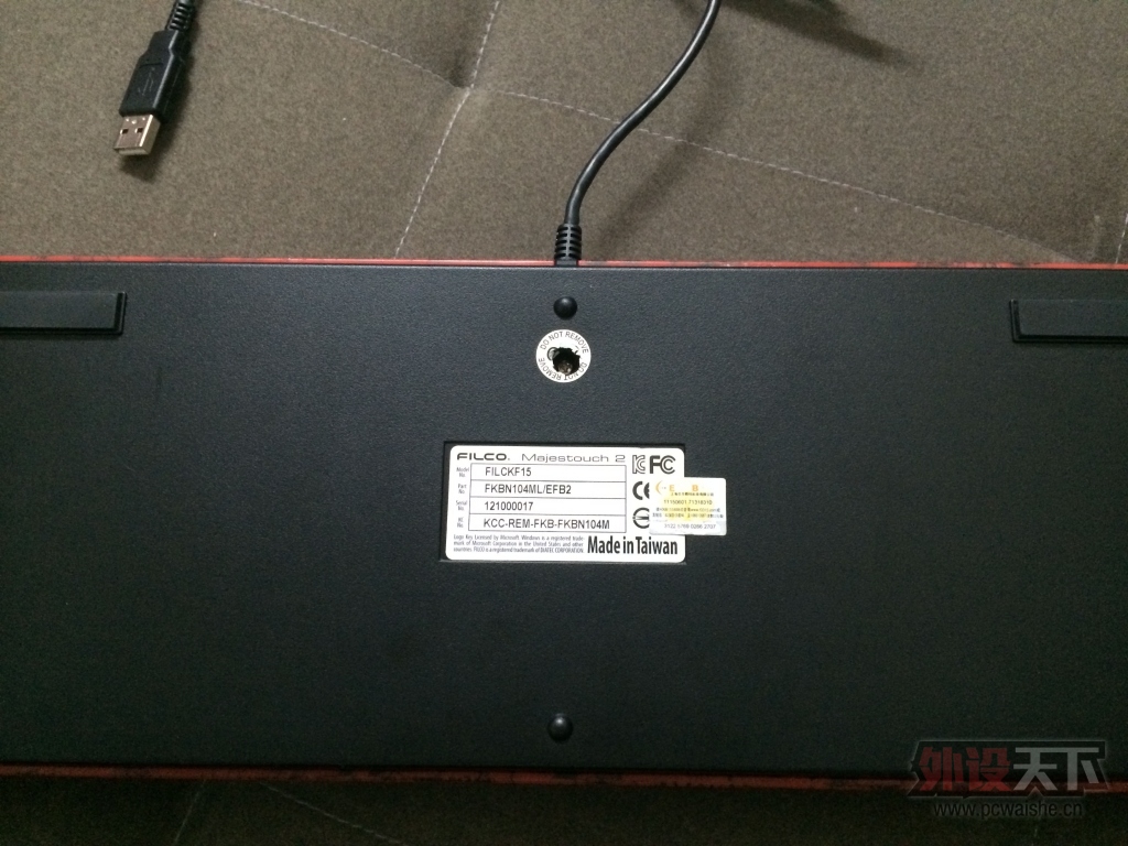 ���ݳ�����ʹ����filco����104��ɫ�����Ի���ɫ���ú�ˮת�����9���� ����