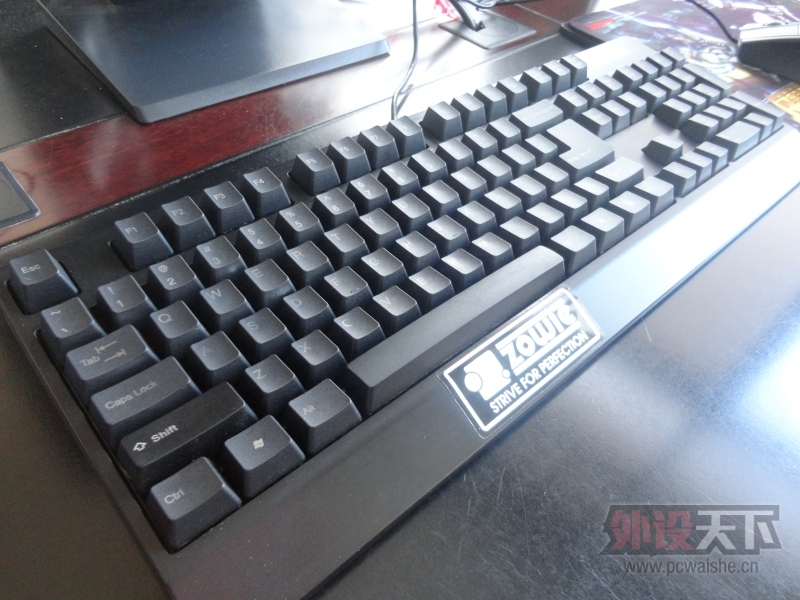 zowie ̼ñ.jpg