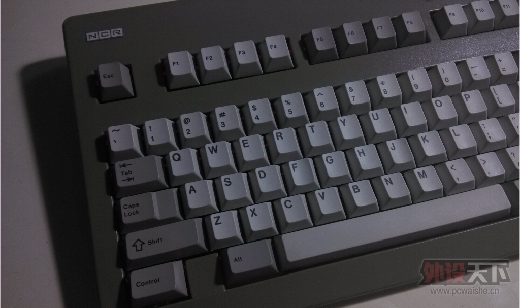 Cherry Keyboard NCR  G81-3077 SAU 101-Key