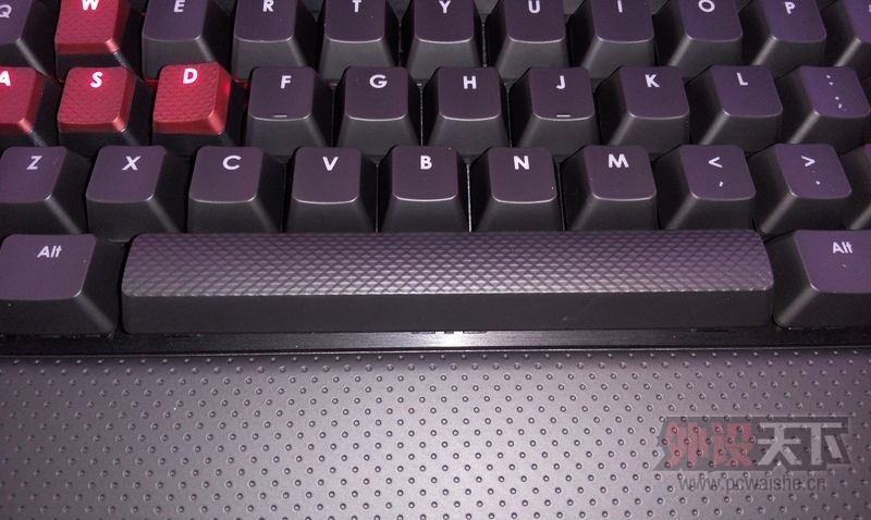 �����ϡ���������K70��ɫ������750Ԫ