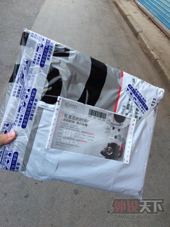 ��ඣ���λС��飬���뿪��3�꣬���ֻ����ˣ����»�Ѽ��OMGɧ��