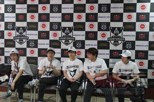 ����ɷ�����White �õ�����ھ��ܿ���