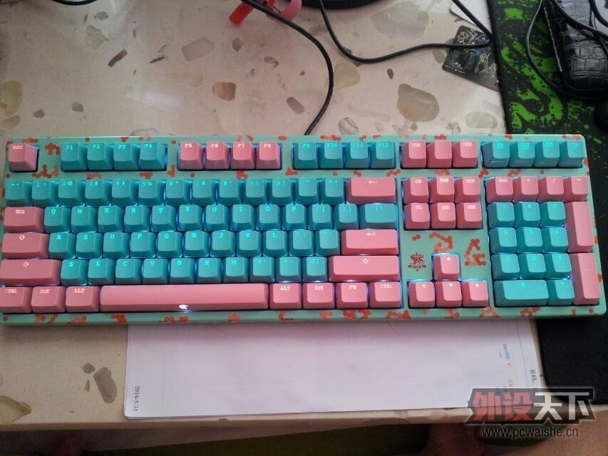 ���ɶ����������������ļ��̣� Ѽ��s3���ᣬ���� ����һ��poker2����