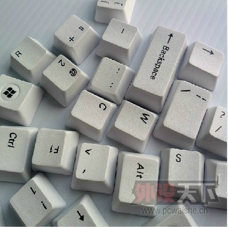 T81E3IVR0W8FSJ[MIP{LG_I.jpg