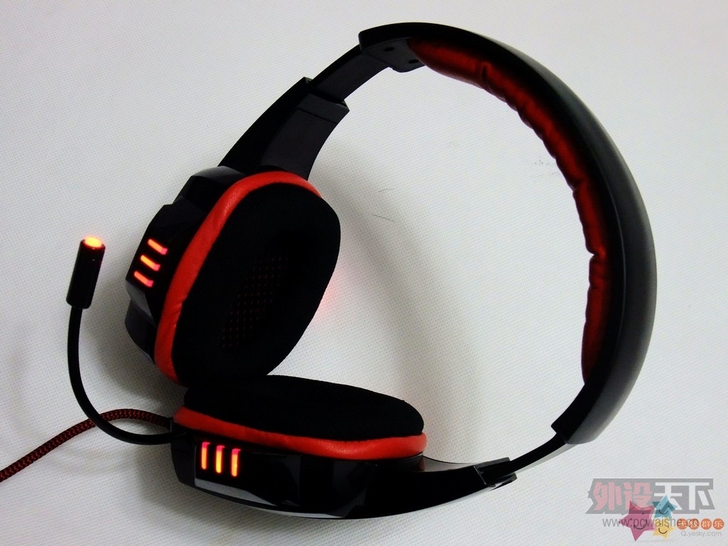 101824iiwj8a9s8d888duj[1].jpg