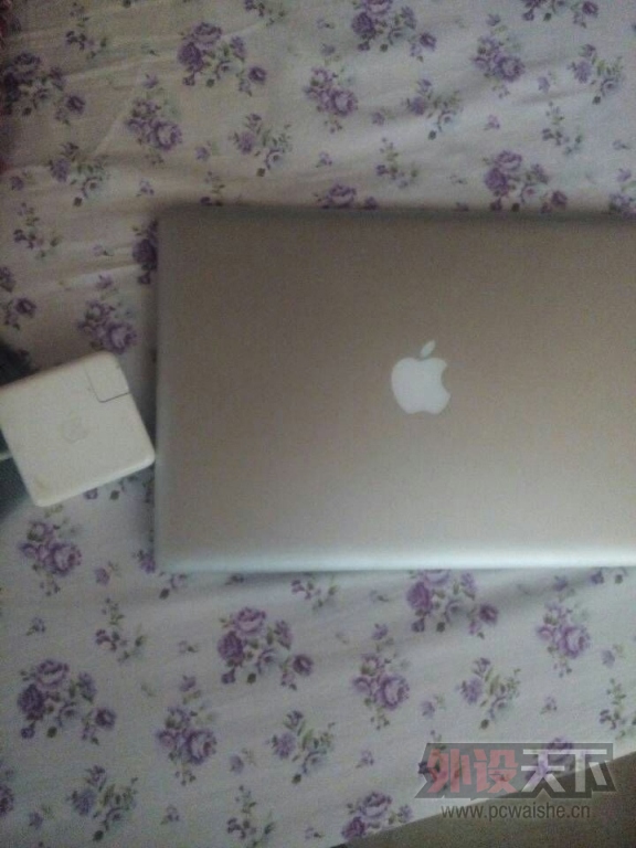 �����Ϻ�����2010�� 8G Macbook pro 374 85���� ����