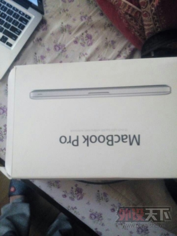 �����Ϻ�����2010�� 8G Macbook pro 374 85���� ����