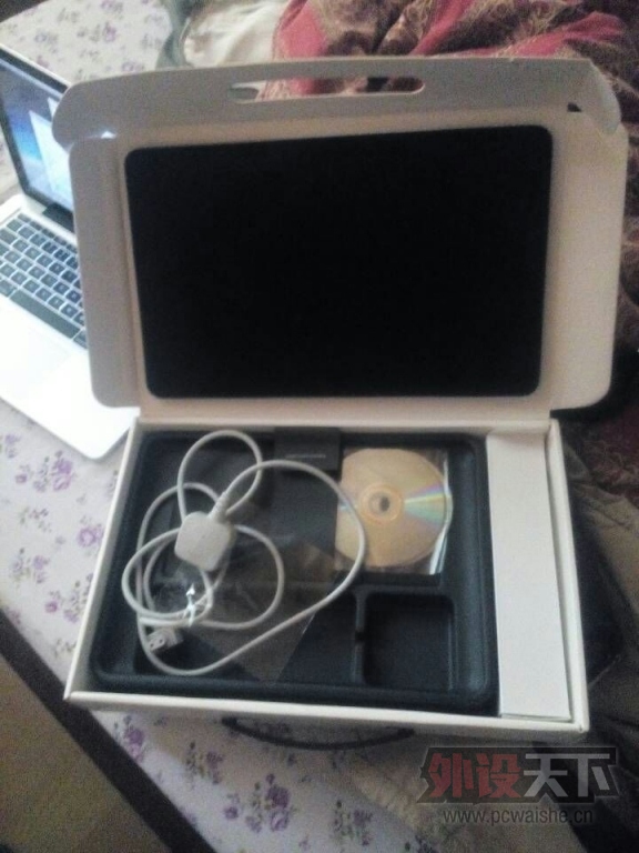 �����Ϻ�����2010�� 8G Macbook pro 374 85���� ����