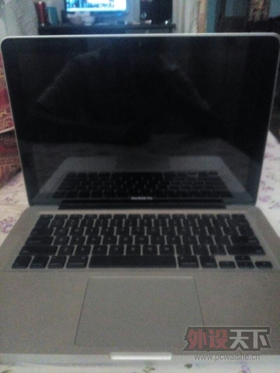 �����Ϻ�����2010�� 8G Macbook pro 374 85���� ����