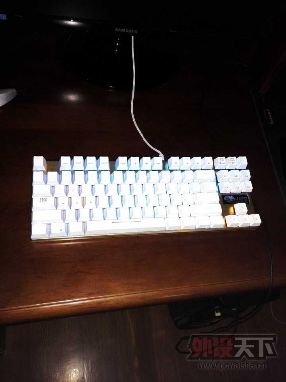 ��10P���ܾ��������ɫ�ļ��̺�Ư����Ư��