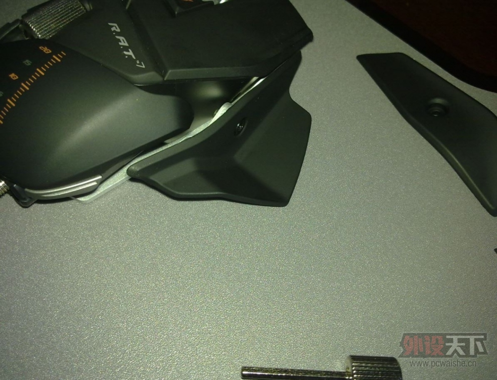 [35P]�Ƹ�ı��ν��Mad Catz_R.A.T.7��Razer Vespula ����