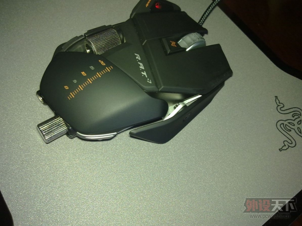 [35P]�Ƹ�ı��ν��Mad Catz_R.A.T.7��Razer Vespula ����