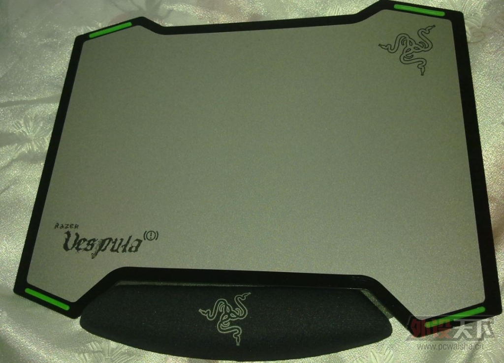 [35P]�Ƹ�ı��ν��Mad Catz_R.A.T.7��Razer Vespula ����