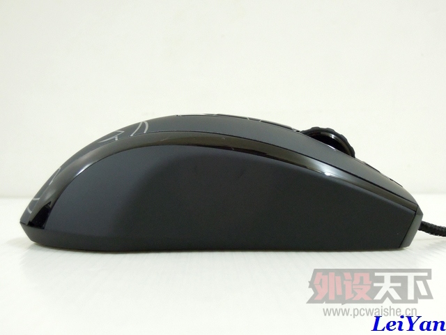 �ٴ������ȼ�-ROCCAT Kone XTD Optical