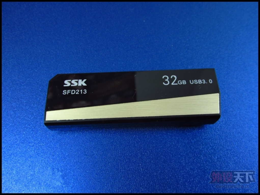 �ٶ���λ��-����USB3,0�����̺��