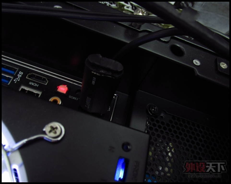 �ٶ���λ��-����USB3,0�����̺��