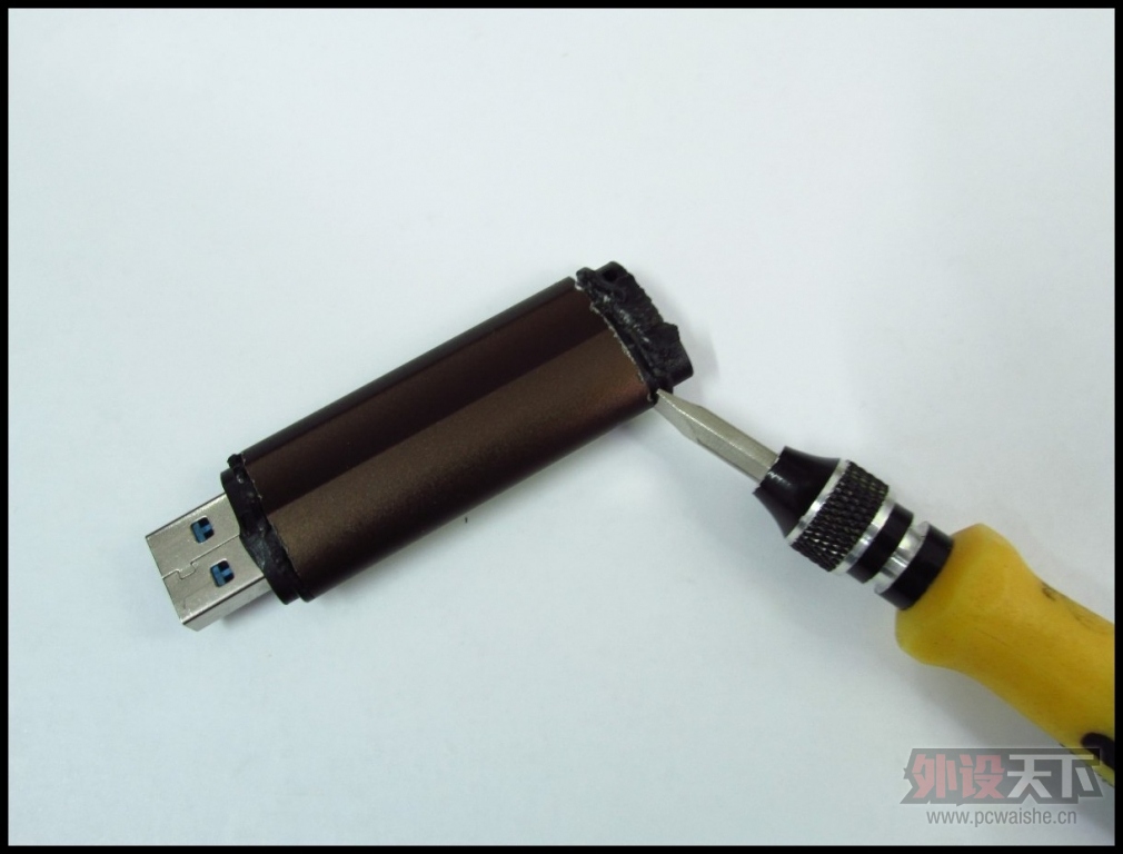 �ٶ���λ��-����USB3,0�����̺��