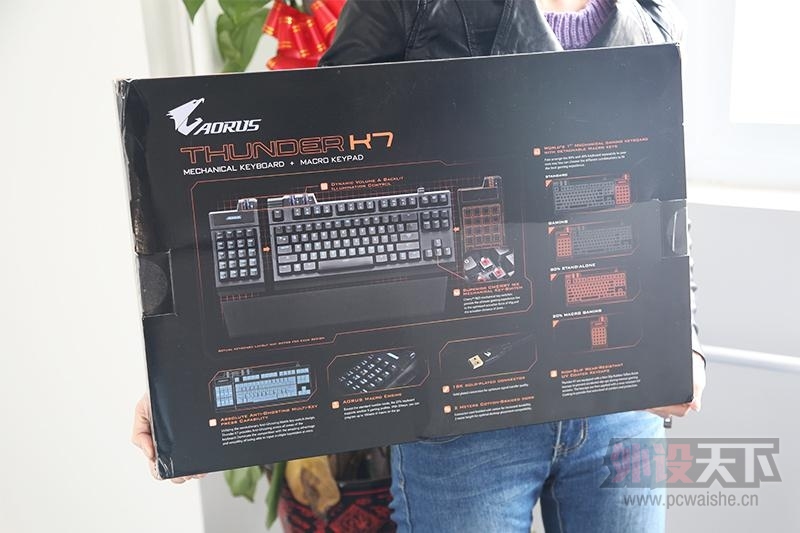 ȫ׿ɲжеʽ羺̡Aorus Thunder K7е