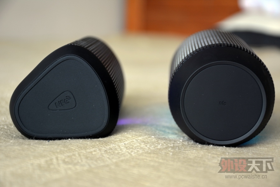 ��һ��������Ч��ֱ�棬���ٻ�Ӱ��JBL_ PULSE������������