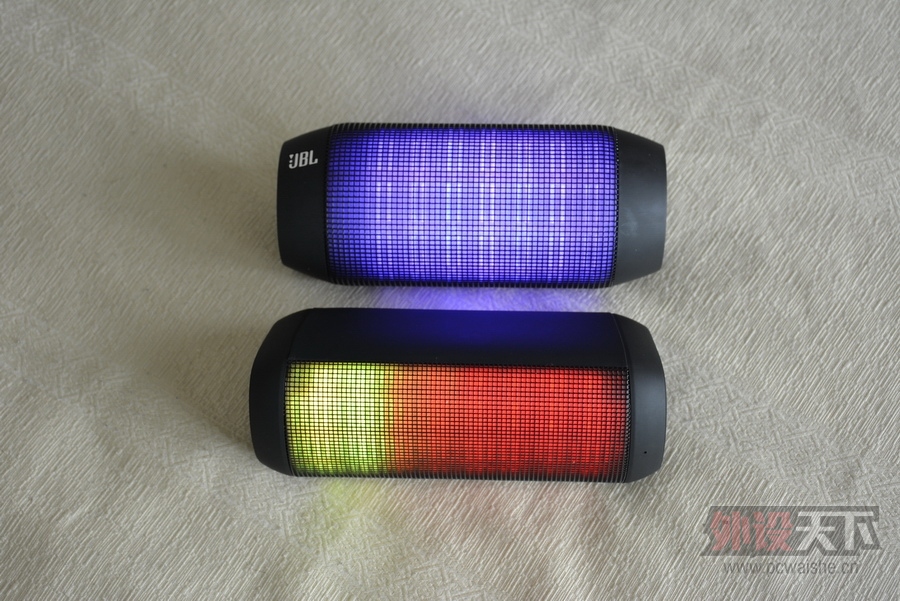 ��һ��������Ч��ֱ�棬���ٻ�Ӱ��JBL_ PULSE������������