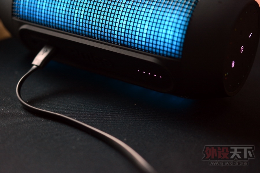 ��һ��������Ч��ֱ�棬���ٻ�Ӱ��JBL_ PULSE������������