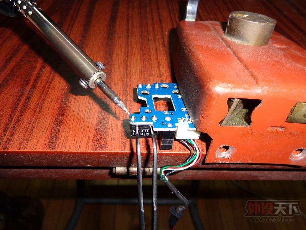 [���Լ�����] DIY����΢����ѧ-<�ռ�ƪ>֮����Kone Pure Military/�����