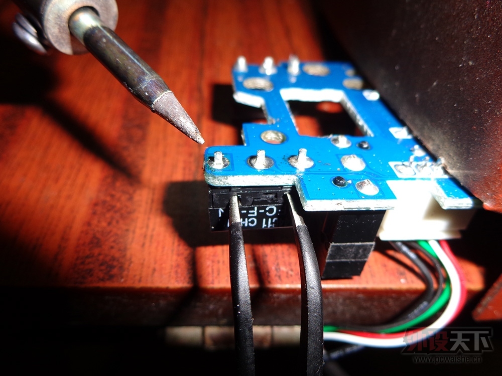 [���Լ�����] DIY����΢����ѧ-<�ռ�ƪ>֮����Kone Pure Military/�����