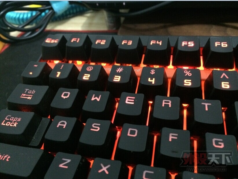 QQͼƬ20141104232830.jpg