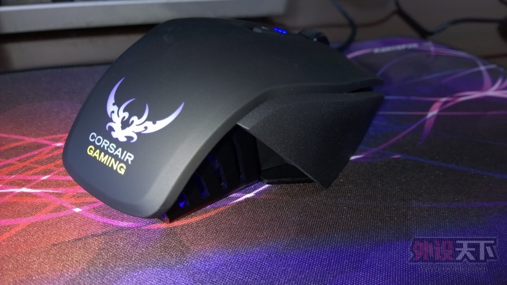 ������M65RGB����[�����±������ס���]
