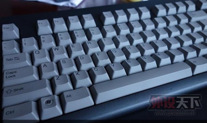 ������İ￴��  ���� REALFORCE 104pro ����ѹ����