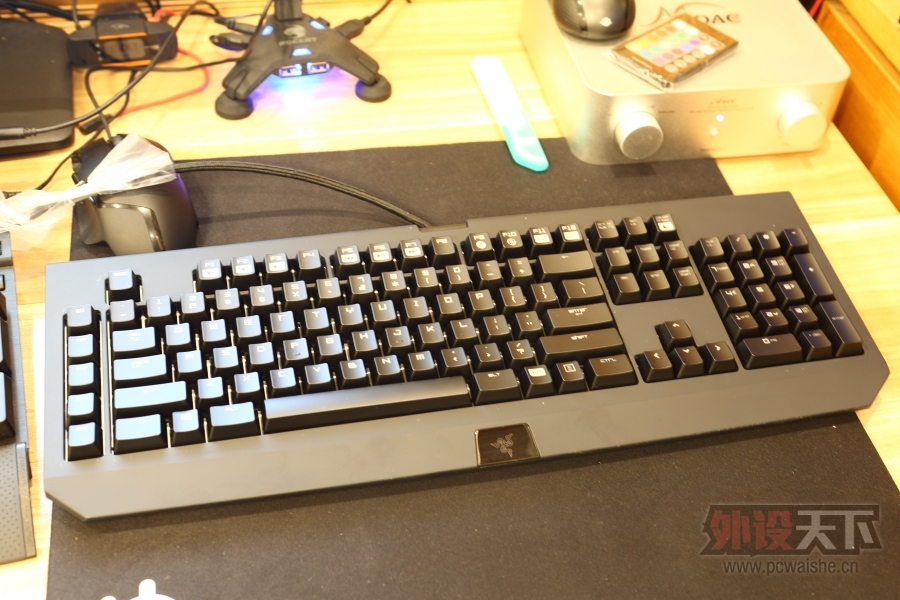 ۶-----K70 RGB K95 RGB  RGB