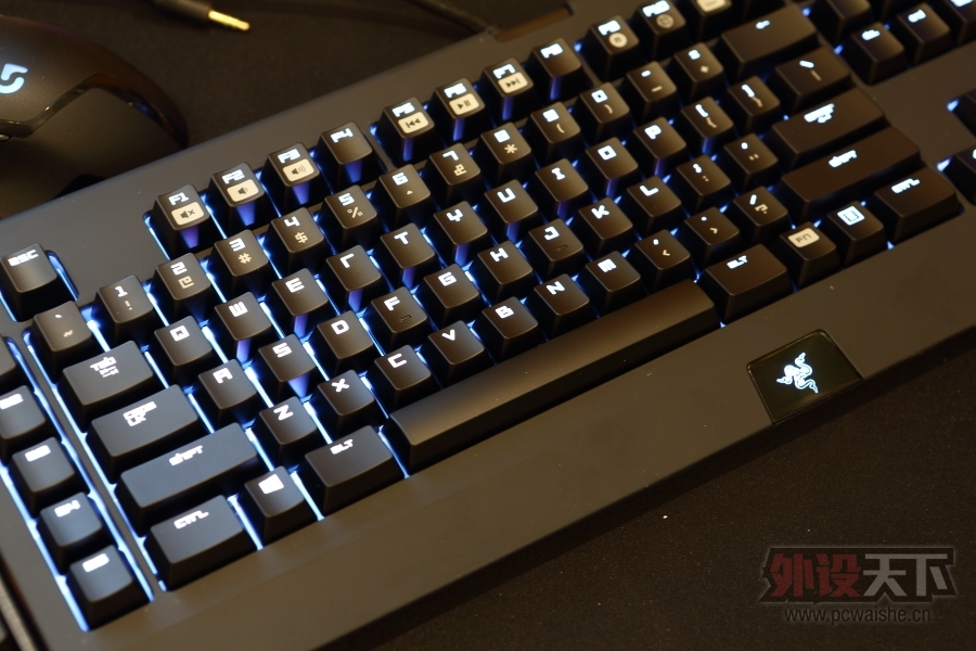 ۶-----K70 RGB K95 RGB  RGB