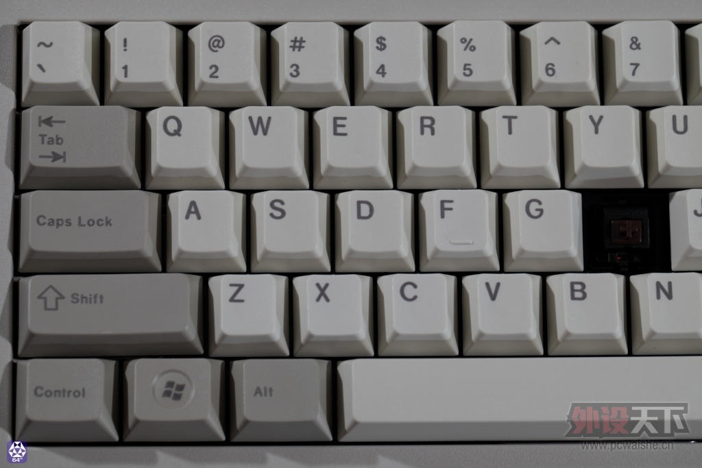 �����������8200��One