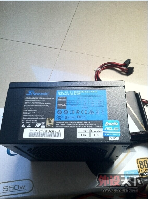 163803c8806r889vxzw4x4.jpg