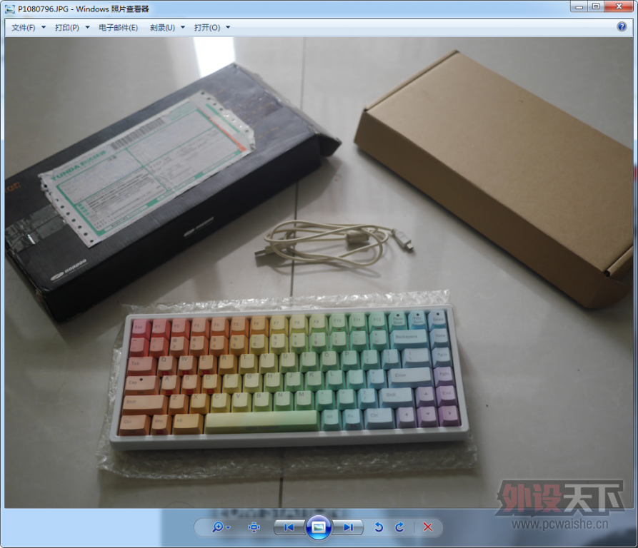 ������,�ѳ���mini84���̣��ʺ罥�䣬���߷��룬����ɫ��200����Դ