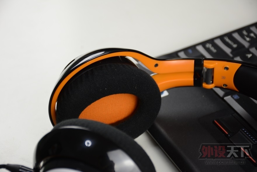 [19P] ���ȶ��쵽��PC��iphone������Ϸ����ROGUE GROOVE������