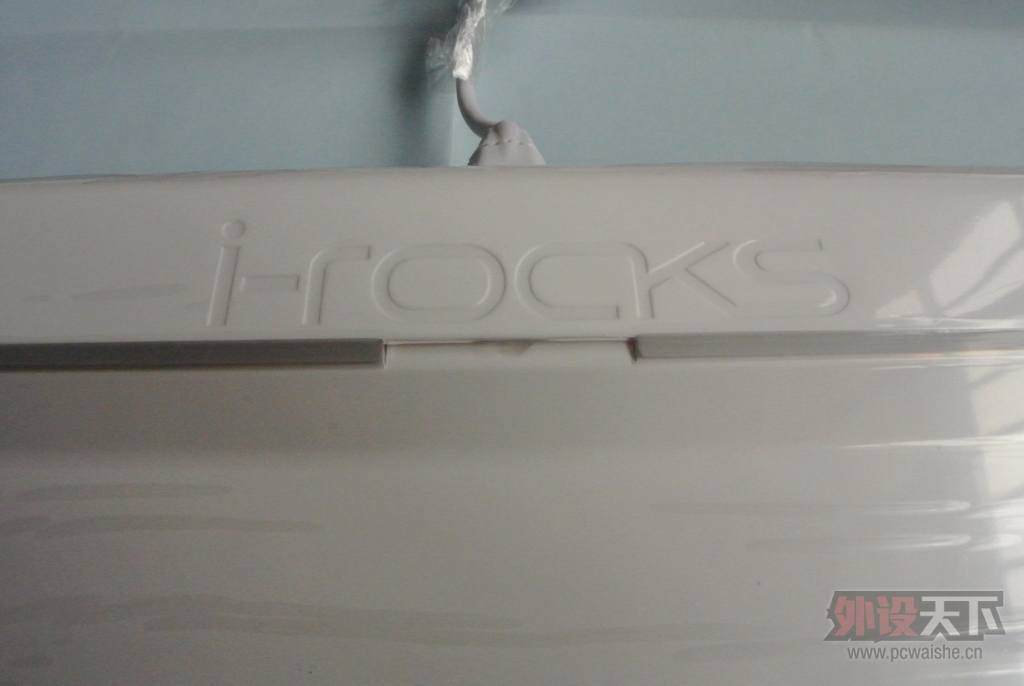 һ����ͨ���谮���ߵ��԰ף��¡�I-ROCKS IK6 WEս�Ӱ桿��