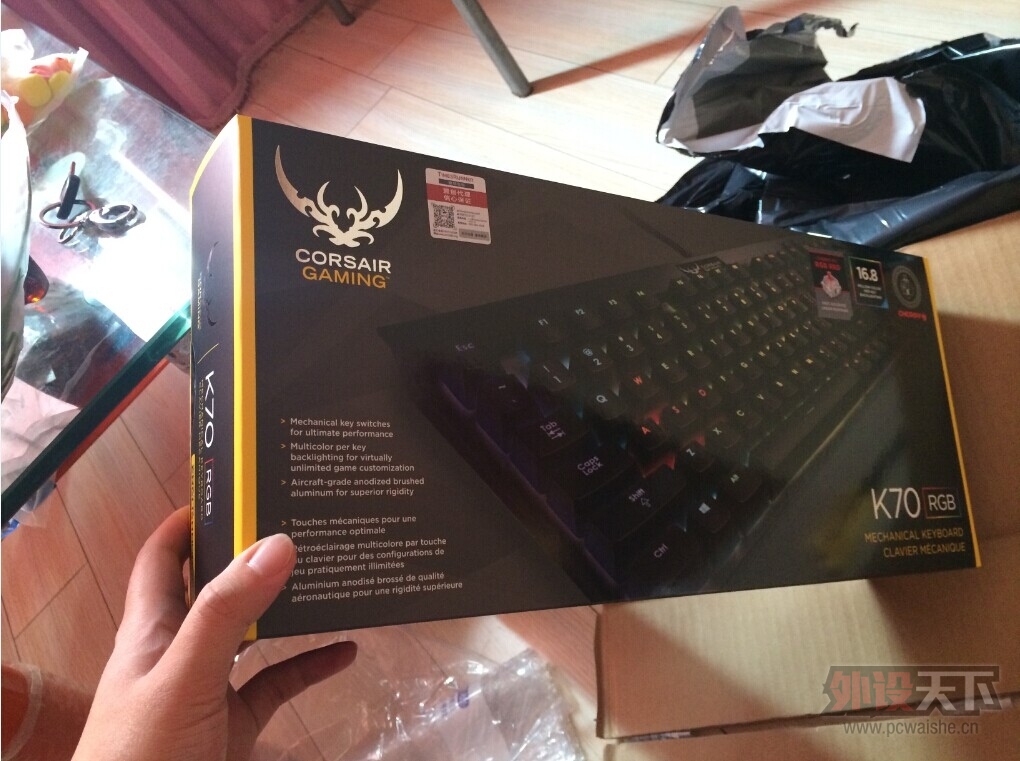 Ϻȫδ кK70 RGB   ۸ϱ