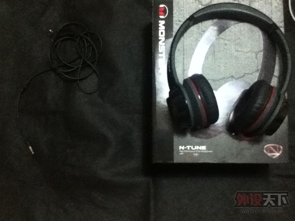 �����ϡ����Ե�Monster Ncredible Ntune �鶯